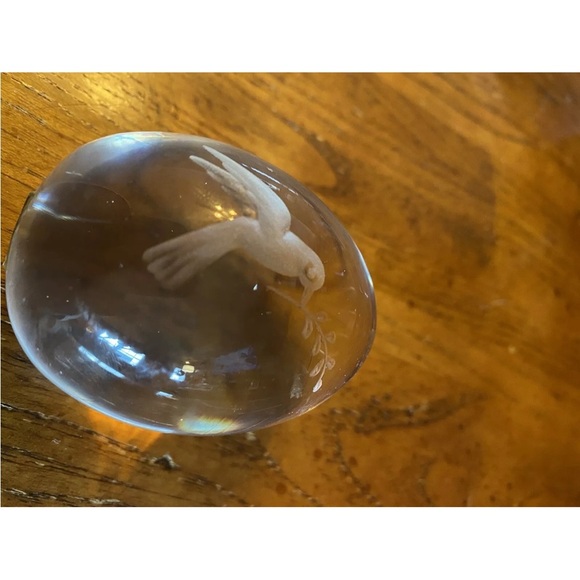 Vintage Ekenas Sweden Hummingbird Egg-Shaped Paperweight EUC! - Picture 5 of 9